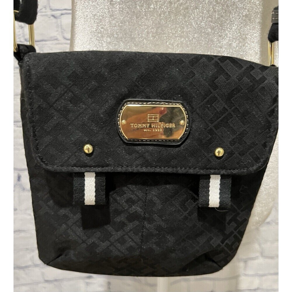 Tommy Hilfiger Black Crossbody adjustable strap handbag purse 9”x9” - Picture 2 of 5